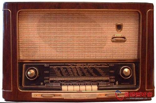 根德 Grundig 3045W.jpg